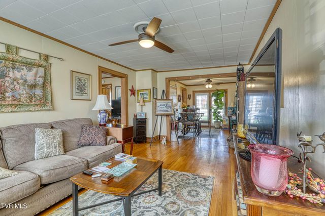 1826 Kenwood Road, Kingsport, TN 37664