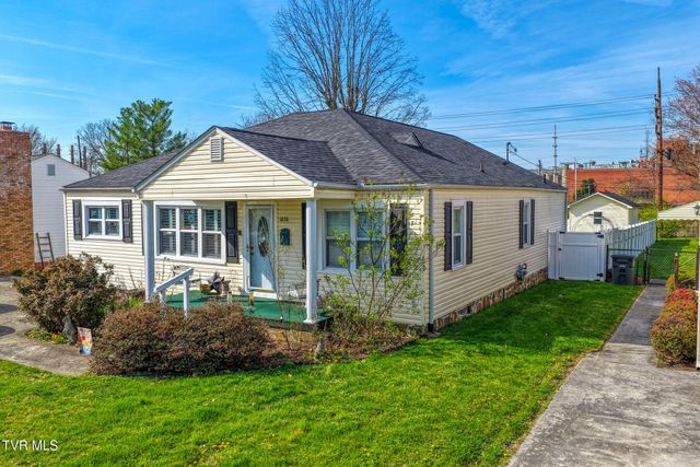 1826 Kenwood Road, Kingsport, TN 37664