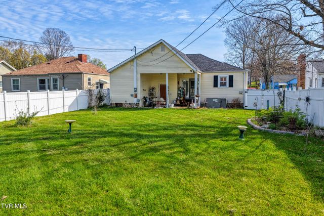 1826 Kenwood Road, Kingsport, TN 37664