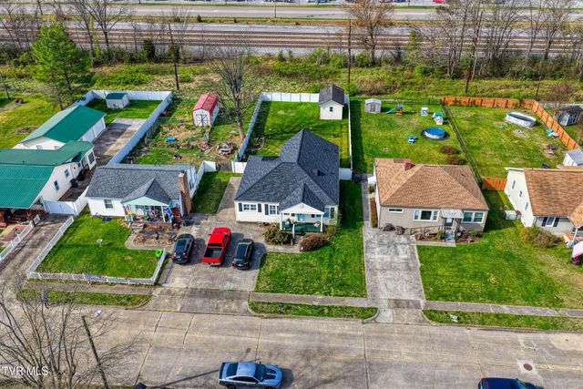 1826 Kenwood Road, Kingsport, TN 37664