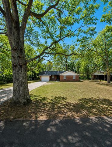 860 Pitts Road, Sumter, SC 29154