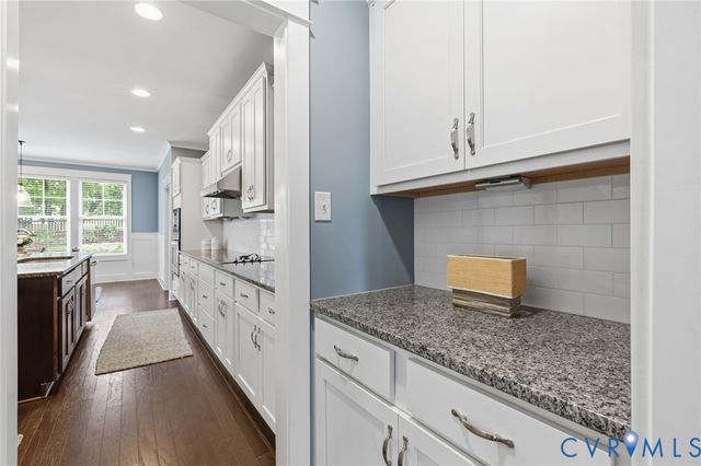 2018 Colwyn Bay Dr, Midlothian, VA 23112