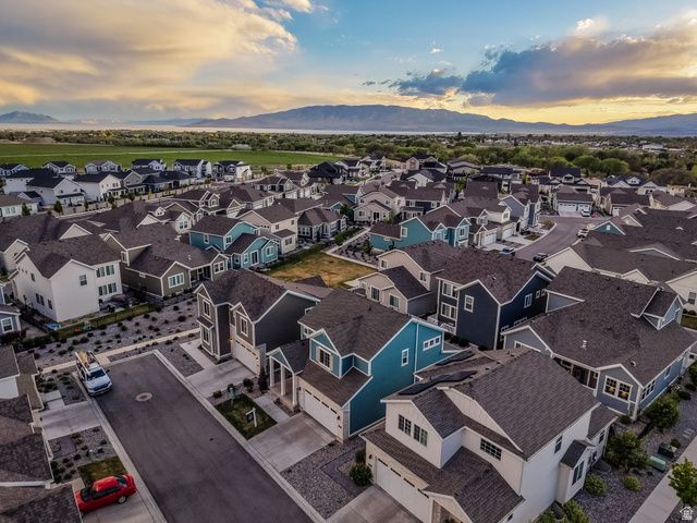 9873 N SUNNYBANK PL, Highland, UT 84003