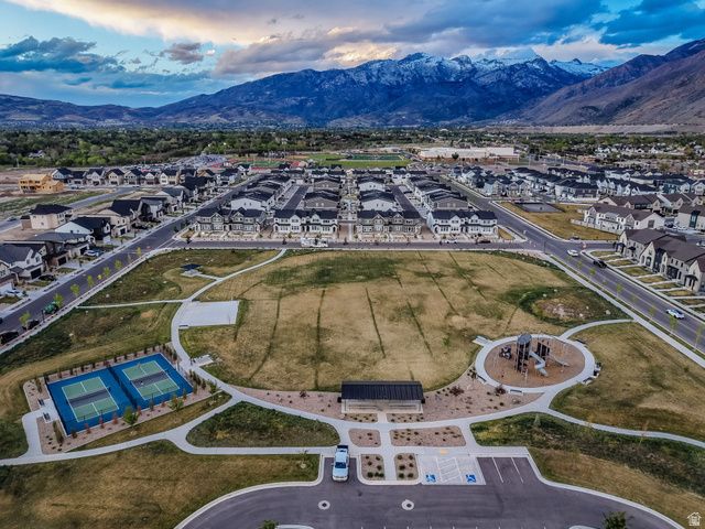 9873 N SUNNYBANK PL, Highland, UT 84003