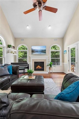 3713 Goodwin Neck RD, Yorktown, VA 23692