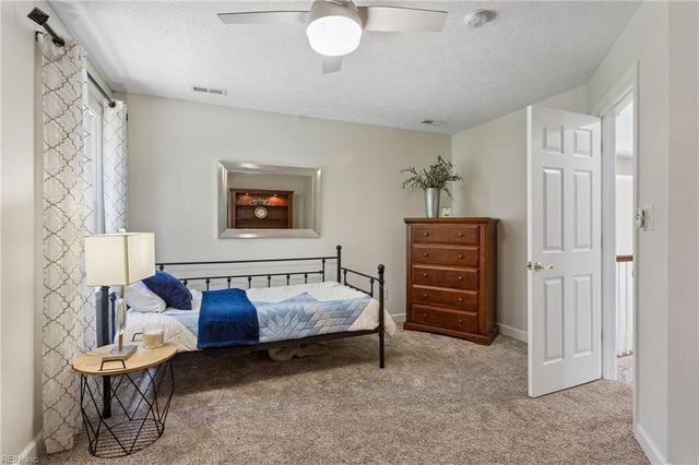 3713 Goodwin Neck RD, Yorktown, VA 23692