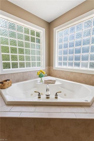 3713 Goodwin Neck RD, Yorktown, VA 23692