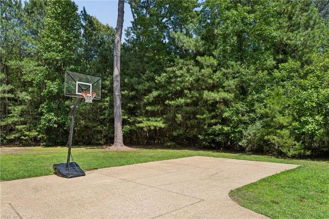 3713 Goodwin Neck RD, Yorktown, VA 23692