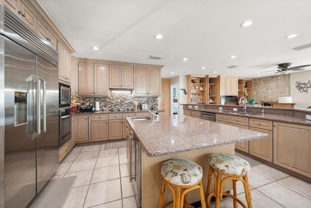 2308 BEACH TRAIL, Indian Rocks Beach, FL 33785