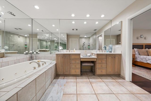 2308 BEACH TRAIL, Indian Rocks Beach, FL 33785