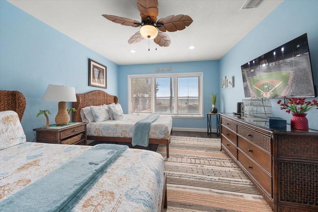2308 BEACH TRAIL, Indian Rocks Beach, FL 33785