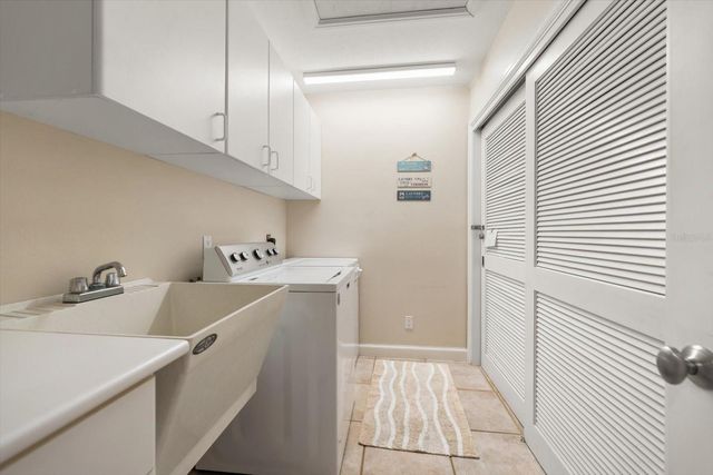 2308 BEACH TRAIL, Indian Rocks Beach, FL 33785