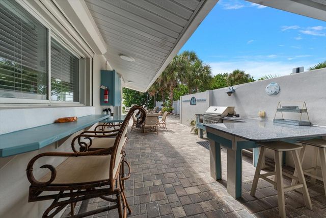 2308 BEACH TRAIL, Indian Rocks Beach, FL 33785