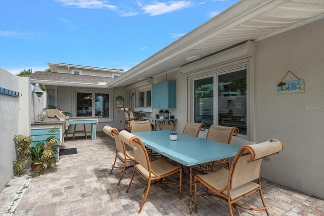 2308 BEACH TRAIL, Indian Rocks Beach, FL 33785