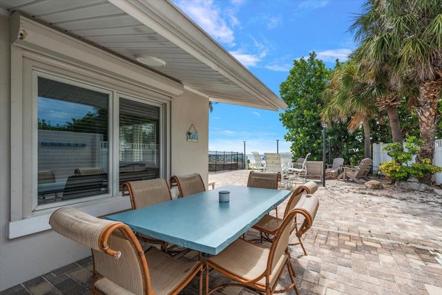 2308 BEACH TRAIL, Indian Rocks Beach, FL 33785
