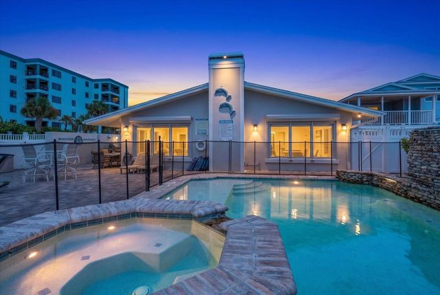 2308 BEACH TRAIL, Indian Rocks Beach, FL 33785