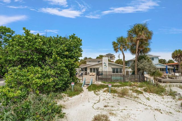 2308 BEACH TRAIL, Indian Rocks Beach, FL 33785