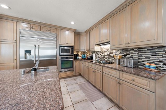 2308 BEACH TRAIL, Indian Rocks Beach, FL 33785