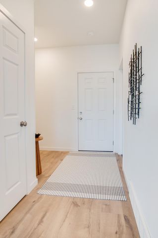 6726 Belding Drive S, Fargo, ND 58104