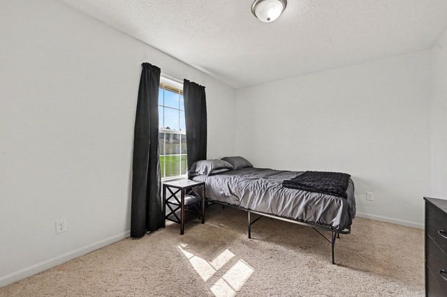 61117 County Road 653, Paw Paw, MI 49079