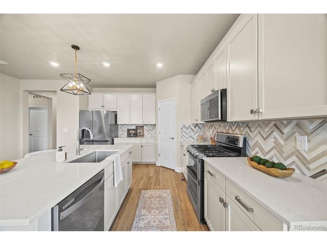 18374 Grosbeak Pl, Parker, CO 80134