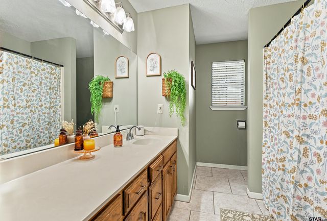 709 Glazner, Hawkins, TX 75765