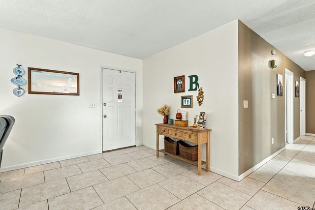709 Glazner, Hawkins, TX 75765
