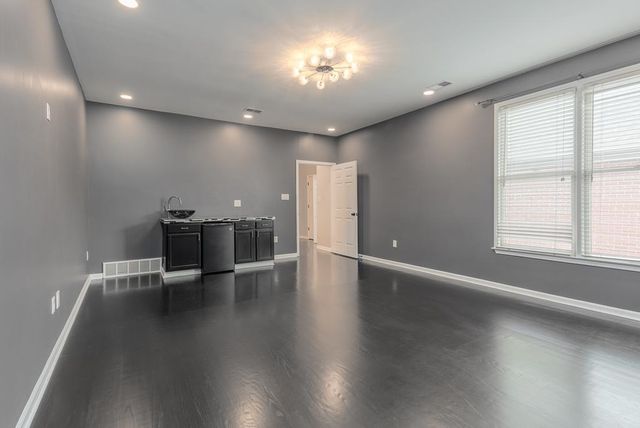 528 MONTEIGNE BLVD, Memphis, TN 38103