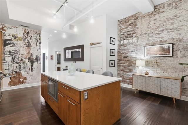 806 Penn Ave 2, Downtown Pgh, PA 15222