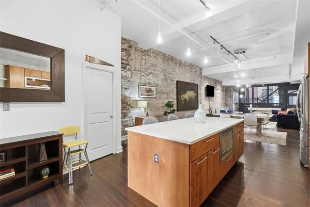 806 Penn Ave 2, Downtown Pgh, PA 15222