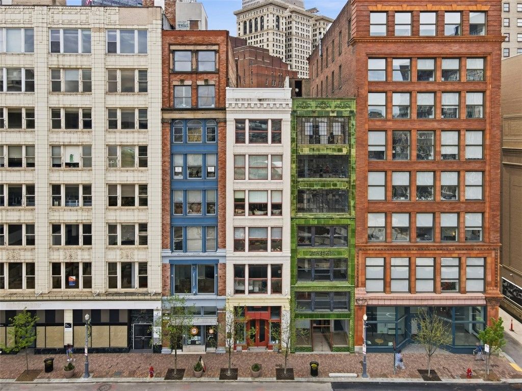 806 Penn Ave 2, Downtown Pgh, PA 15222