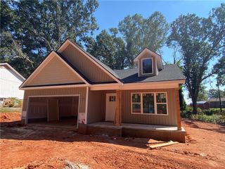 301 Elm Avenue, Anderson, SC 29625