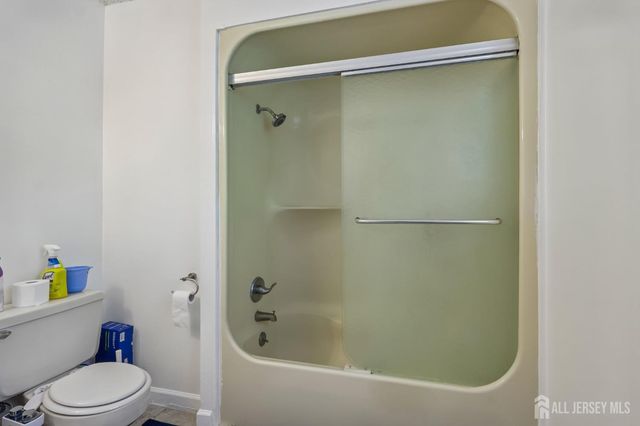 36 Henry Street, Edison, NJ 08820