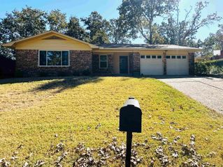 1904 Osceola Drive, North Little Rock, AR 72116