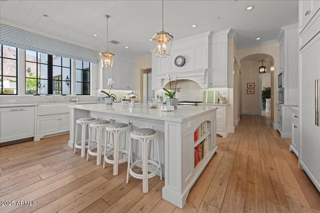 5446 E EXETER Boulevard, Phoenix, AZ 85018