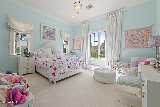 5446 E EXETER Boulevard, Phoenix, AZ 85018