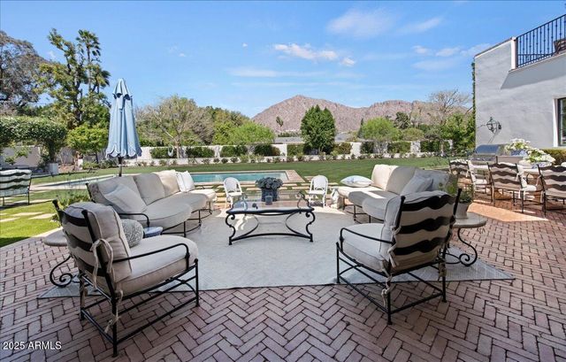 5446 E EXETER Boulevard, Phoenix, AZ 85018