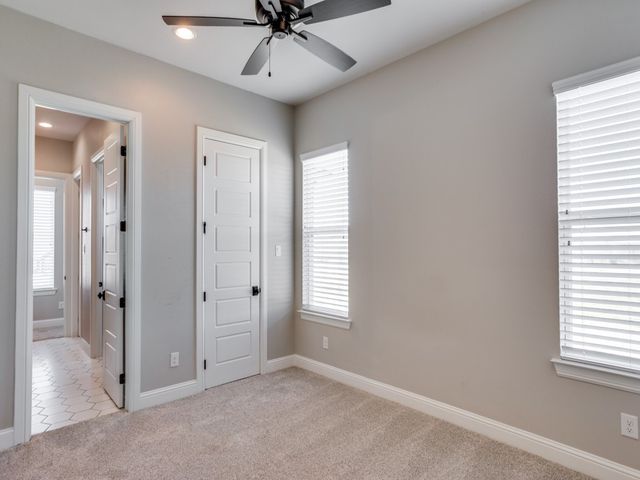 2000 Ragland Trail, Azle, TX 76020