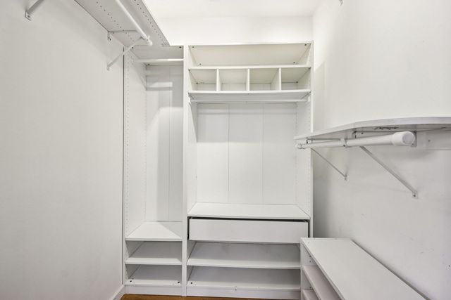 527 W Eastman Street 2C, Arlington Heights, IL 60005