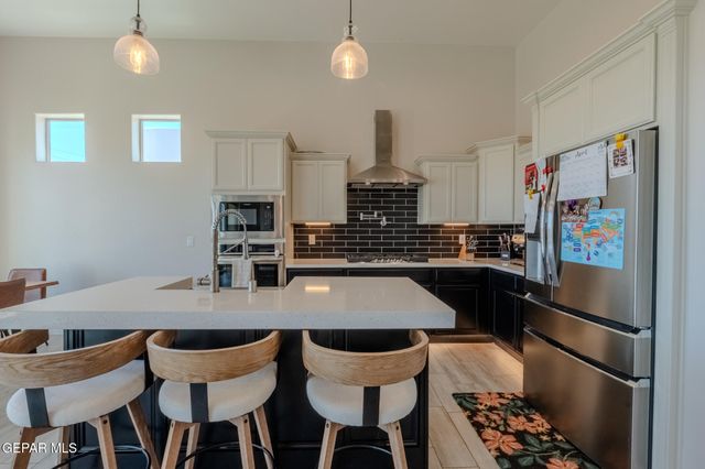 13364 EMERALD GLASS Drive, Horizon City, TX 79928