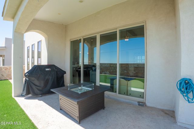 13364 EMERALD GLASS Drive, Horizon City, TX 79928