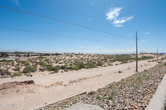 13364 EMERALD GLASS Drive, Horizon City, TX 79928
