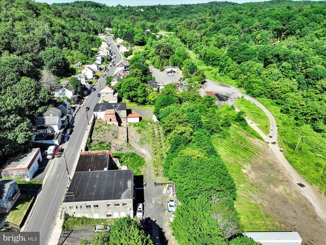 468 PEACOCK STREET, Pottsville, PA 17901
