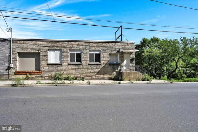 468 PEACOCK STREET, Pottsville, PA 17901