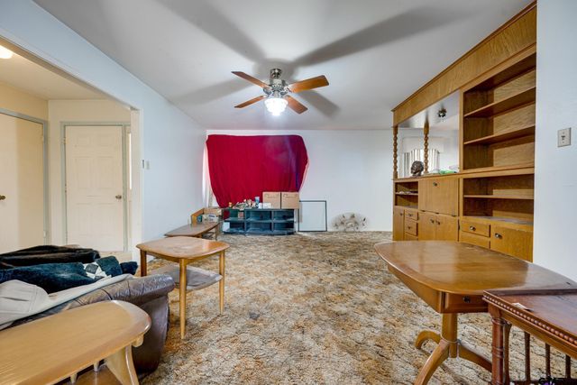1054 AN COUNTY ROAD 415, Palestine, TX 75801