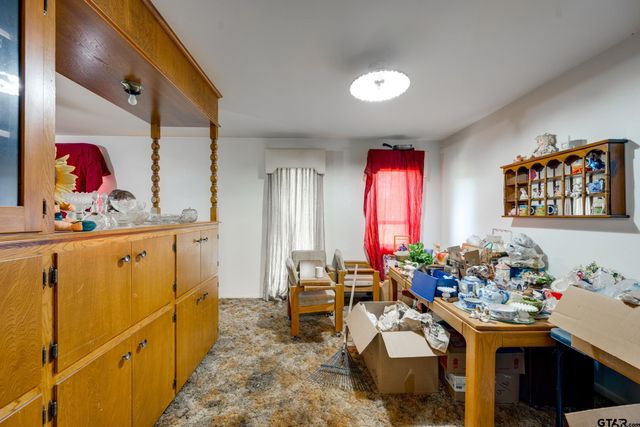 1054 AN COUNTY ROAD 415, Palestine, TX 75801