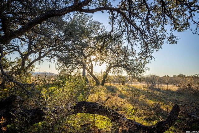 19512 Tonkawa Pass, Garden Ridge, TX 78266