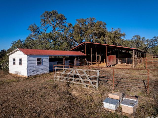 19512 Tonkawa Pass, Garden Ridge, TX 78266