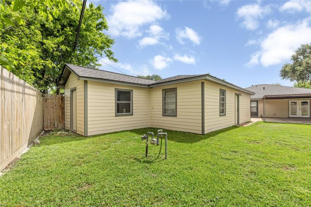 510 Bennett Drive, Pasadena, TX 77503