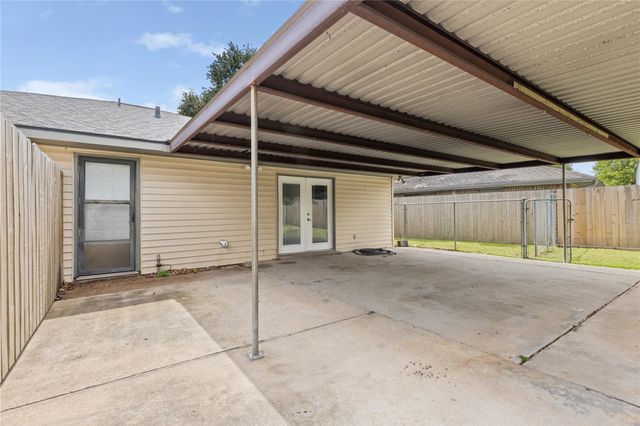 510 Bennett Drive, Pasadena, TX 77503